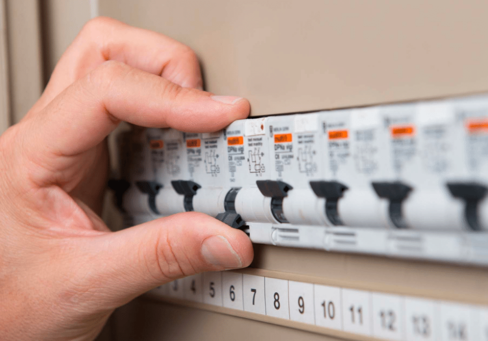 2 fase aansluiting Maak direct een Afspraak Elektricien in de Buurt