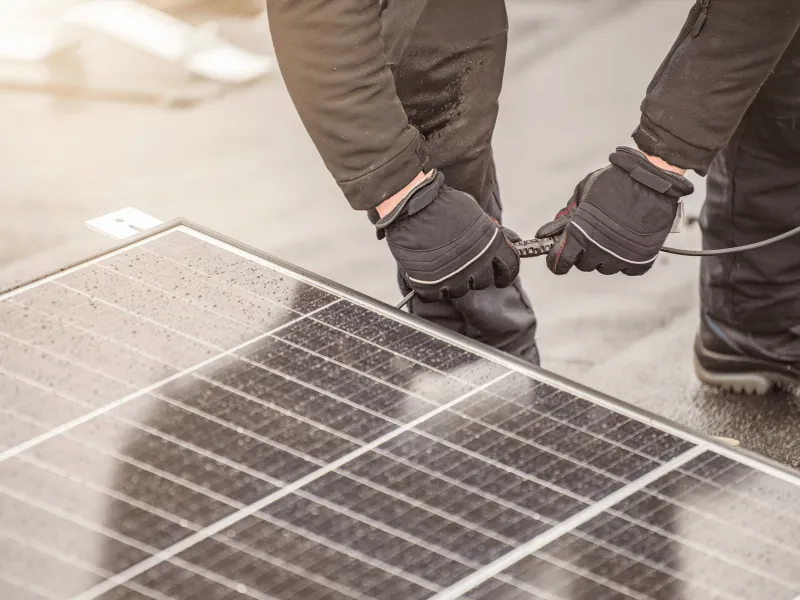 Zonnepanelen aansluiting